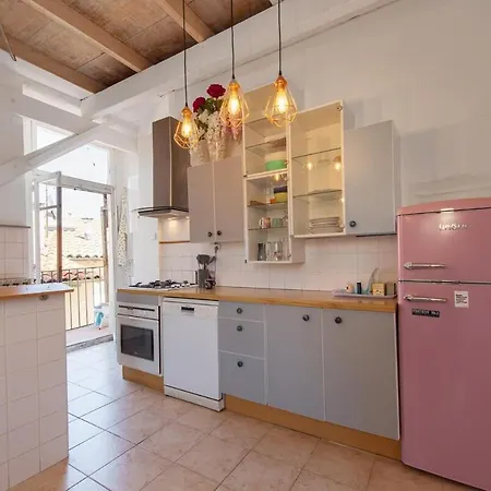 Sejour Authentique Dans La Vieille De Apartment Menton