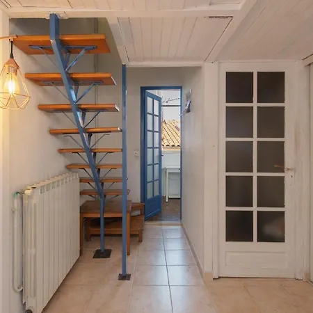 Apartment Sejour Authentique Dans La Vieille De Menton